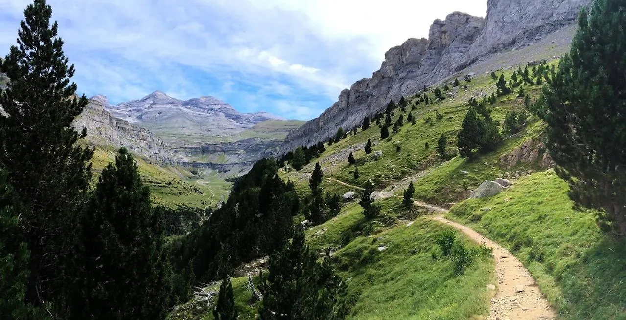 Cottage Les Hotes Pyrenees Capvern 0*,  Frankrig
